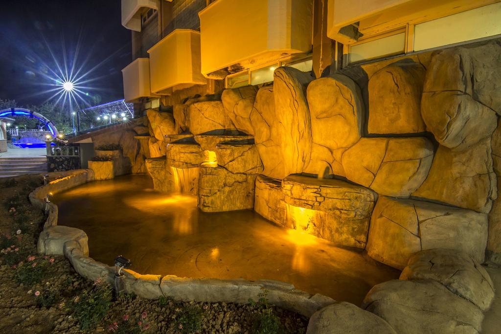 大温泉酒店 Kırsehir 外观 照片